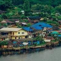 บ้านรักไทย แม่ฮ่องสอน​