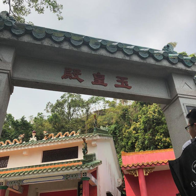 萬佛同行 一 沙田萬佛寺