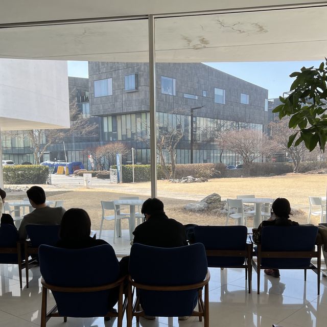 파주 그리스 느낌 물씬나는 북카페