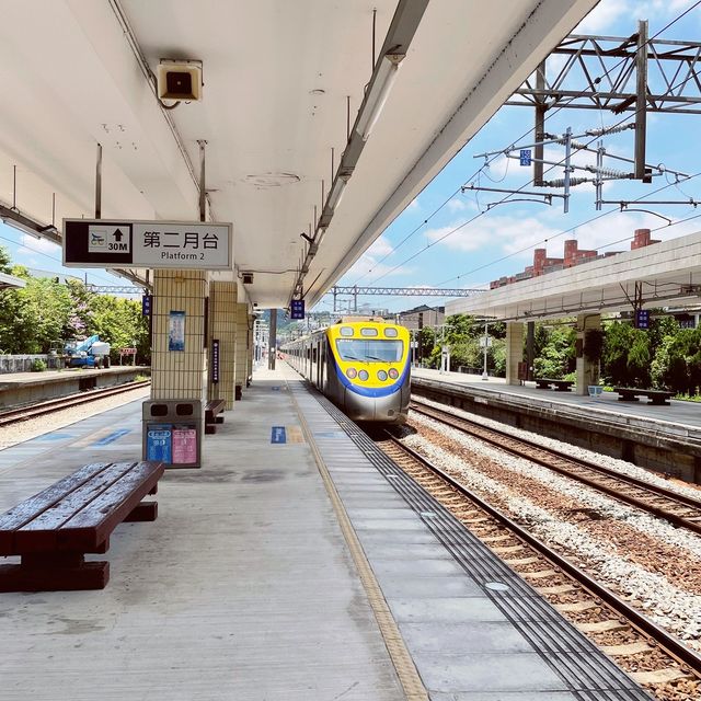 寧靜悠閒小車站｜三義火車站｜沿途處處是美景