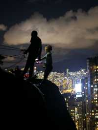 寶馬山夜攀活動