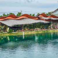 SeaVerse Cafe & Restaurant คาเฟ่ไม้ไผ่ สไตล์ฮาวาย