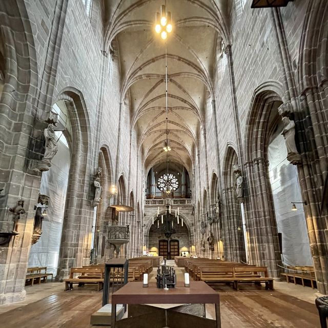 Impressive St. Lorenz