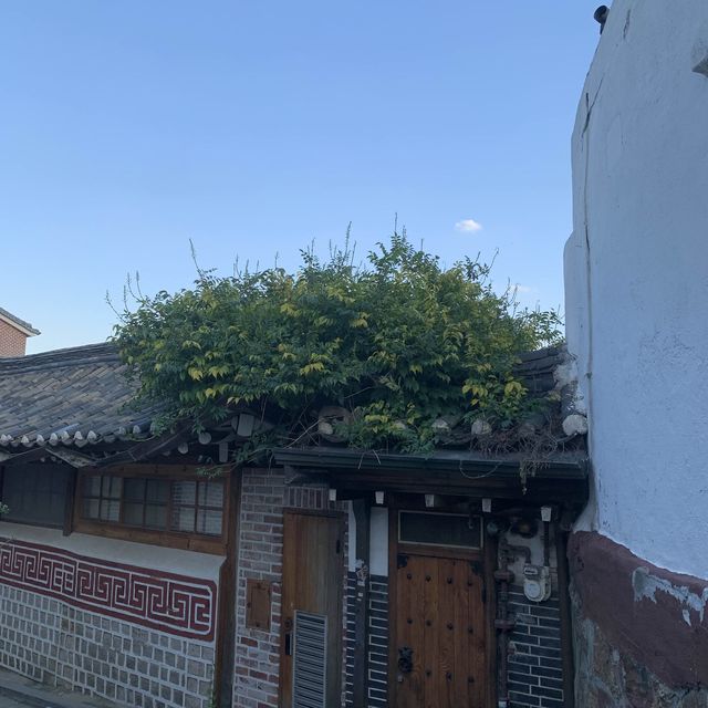 구석구석 구경할 거리가 많은 정겨운 북촌 한옥마을