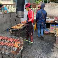 ร้านหมูย่างหน้าตลาดวัดลุ่ม(เช้า)​ ระยอง