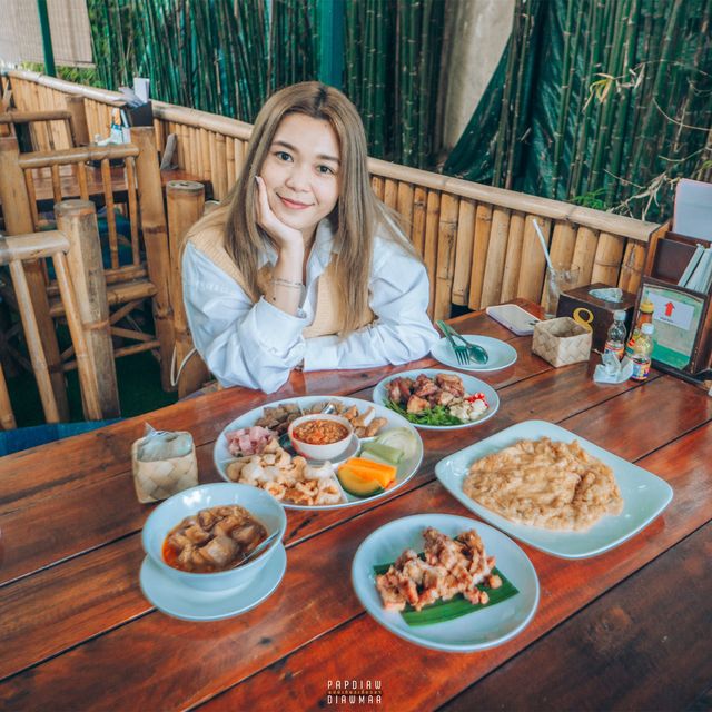 อาหารเหนือรสชาติพื้นเมืองล้านนาแท้ๆ 