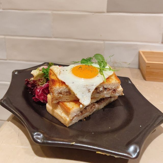 文青Coffee shop 🧇聚腳好地方