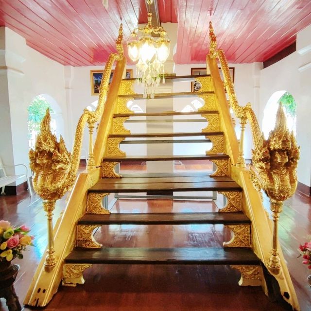 วัดพระธาตุพนมวรมหาวิหาร  นครพนม