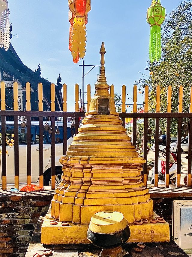 พระธาตุประจำปีเกิด 12 นักษัตร | วัดโลกโมฬี