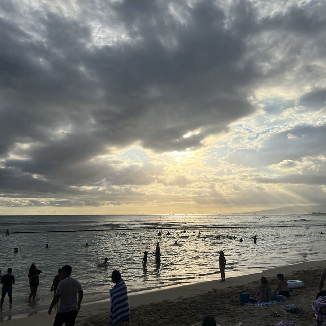 beautiful sunset at Waikiki beach 