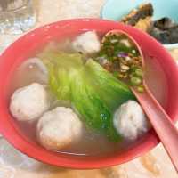 "三才魚蛋粉麵 (銅鑼灣)"