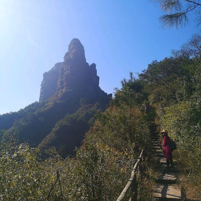 Incredible hike up Bazhai Mountain, Shaoguan