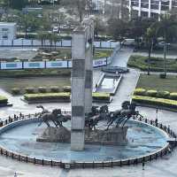 深圳龍華：打卡文化廣場
