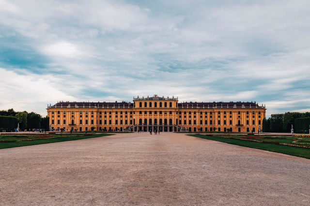 Habsburg Dynasty Summer Palace - Schönbrunn Palace