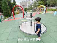 【假日親子遊】新公園探索 🌳🌴