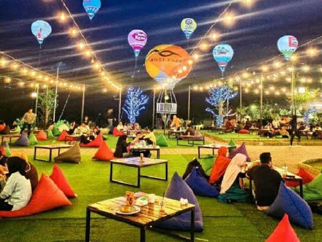 Pelangi Café Bogor
