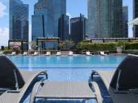 Must-try jacuzzi at The Fullerton Bay Hotel