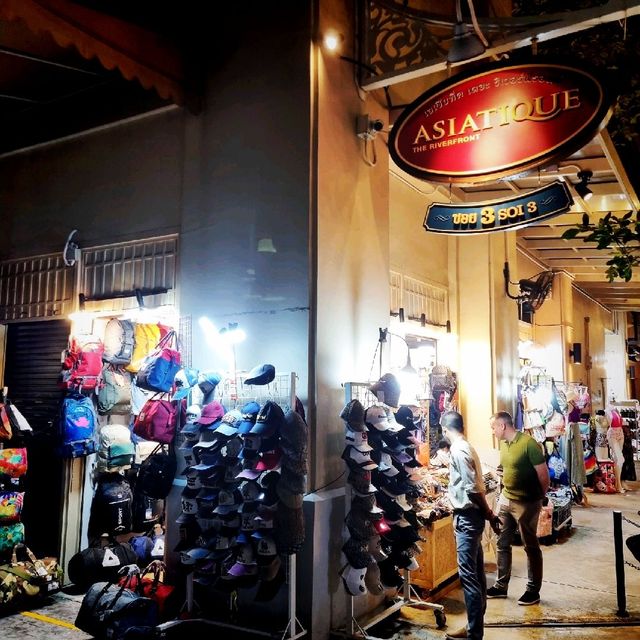 Popular Tourist Attraction Asiatique