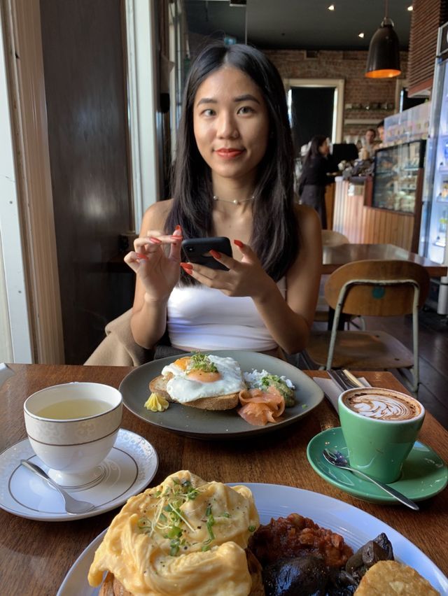 Perfect breakfast place near perth CBD 😍🥓