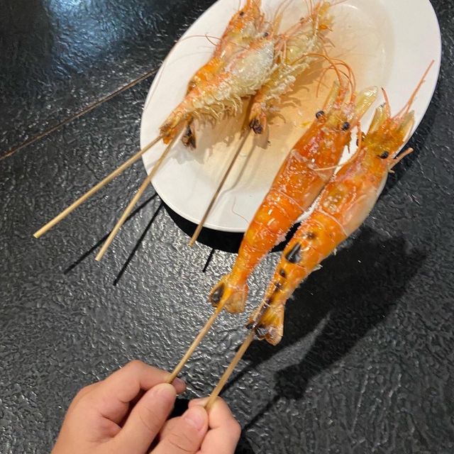 ［新竹市/香山］ 蝦暢複合式餐廳🦐｜有冷氣的釣蝦場就給過 環境乾淨整潔完全不會臭٩(ˊᗜˋ*)و 