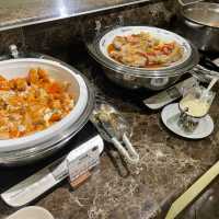 パシフィックホテル内の竜潭でランチ