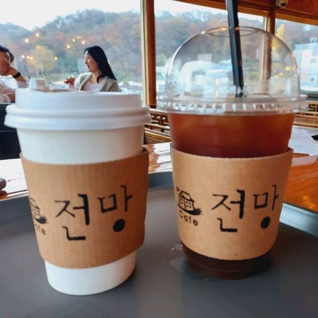 Cafe on high grounds, Jeonju