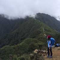 Trekking to Fansipan 