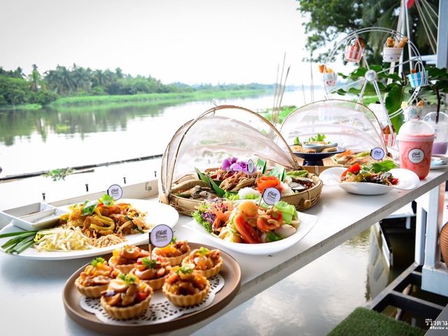 คาเฟ่เปิดใหม่ริมแม่น้ำ นครปฐม