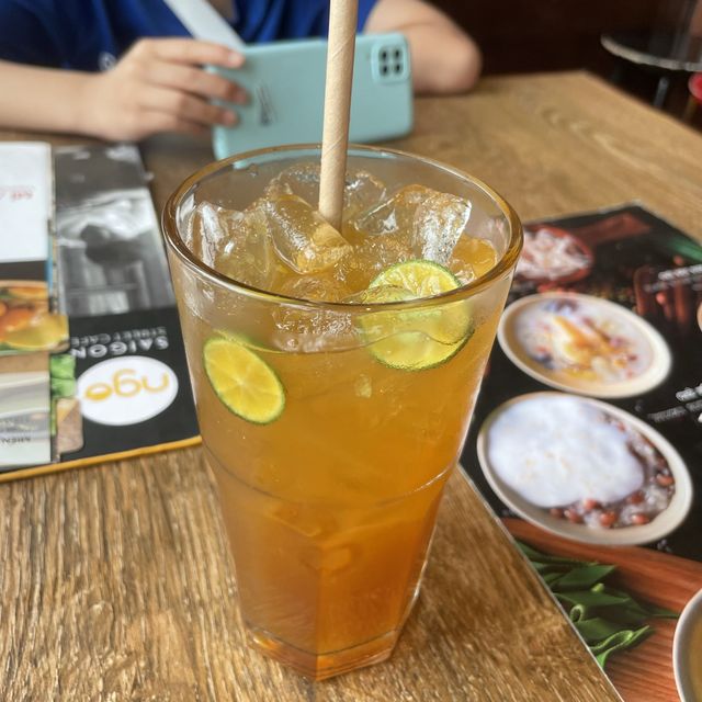🇻🇳호치민 타카시마야 백화점 'ngo SAIGON STREET CAFE'