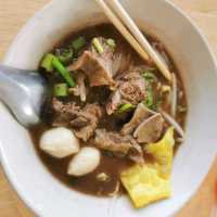 เด่นรสเด็ด​คูเมือง​