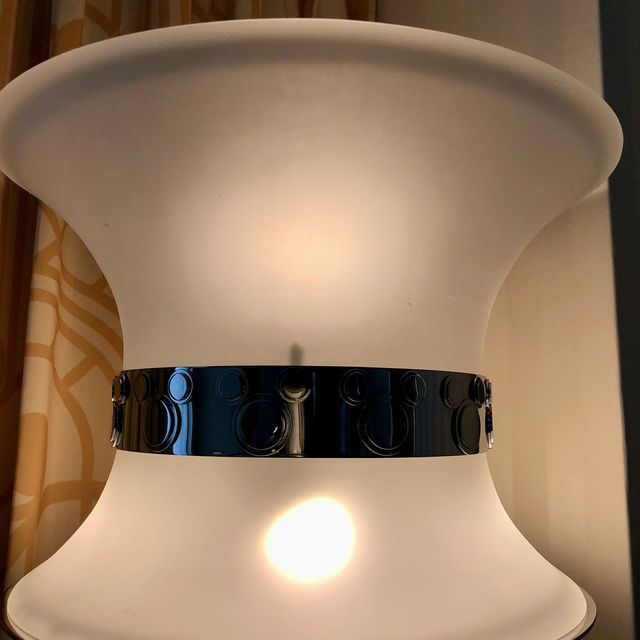 An unique disney hotel in Art Deco style