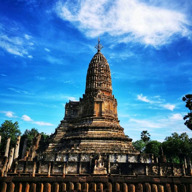 วัดที่ 7 วัดพระบรมธาตุเชลียง