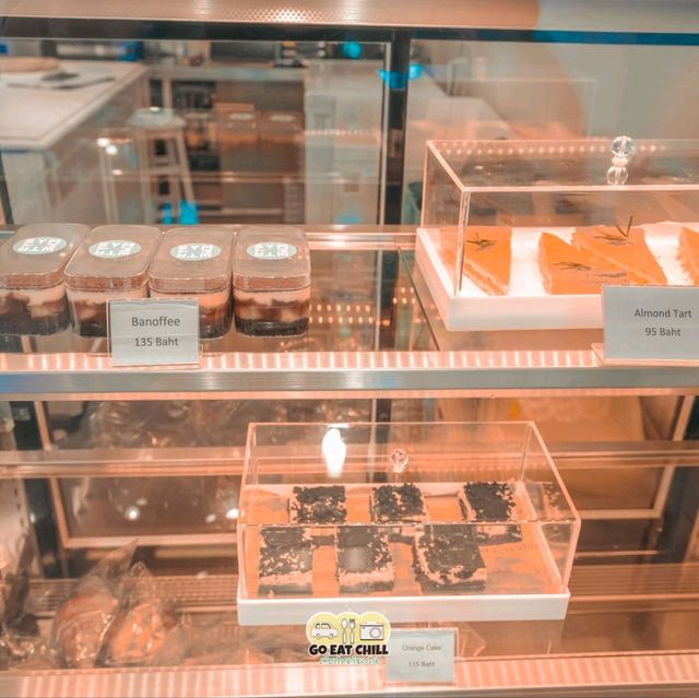 SymmetryBkk มินิมอลสุดๆ ต้องแว้บมาแล้ว