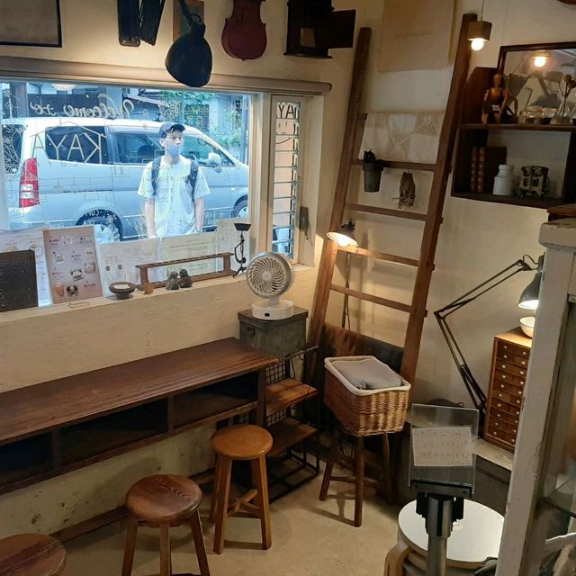 【中崎町】オムライスとティラミスの古民家カフェ