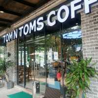 Tom N Toms Now in Clark!