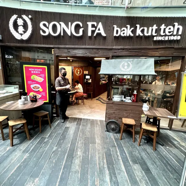 "新加坡地道美食搵食推介"