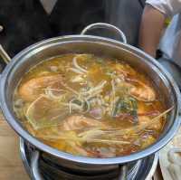 다양한 메뉴를 골고루 먹을 수 있는 맛집👍