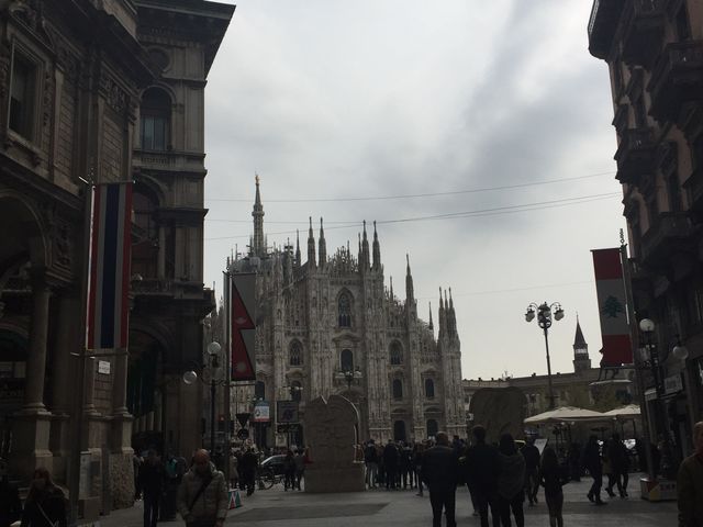 Walking by Duomo Di Milano 