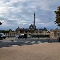 Beautiful Paris but becareful