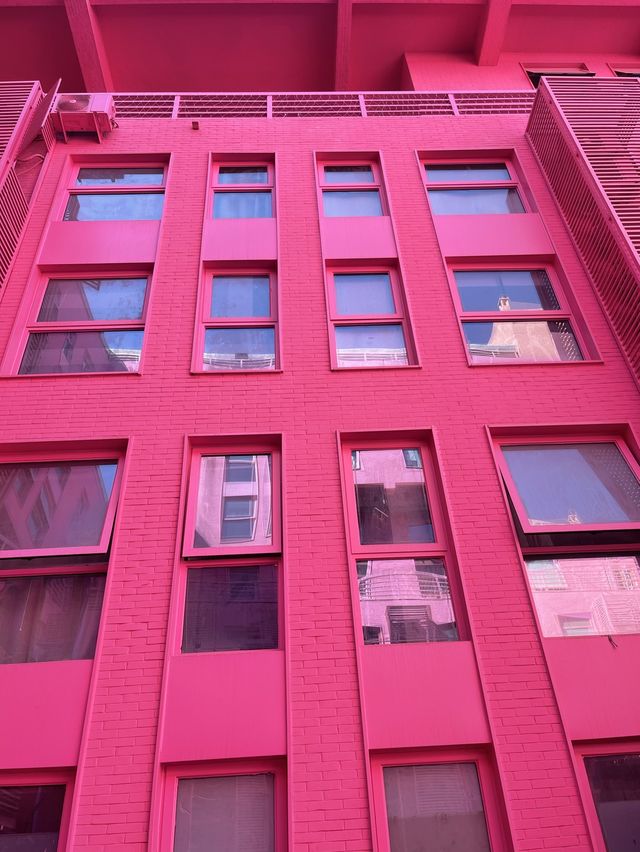 Pink building in Beijing 🌸🌸🌸🌸🌸