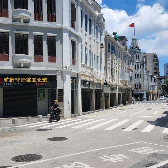Zhongshan road pedestrian street 