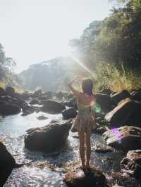 Hawaii 💦 feels so blessed to have a whole waterfall.