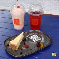 คาเฟ่แอนทีคสไตล์จีนจากตึกเก่า200ปี