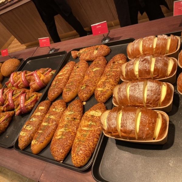 대구 동성로 베이커리맛집 대형카페 팡팡팡 !