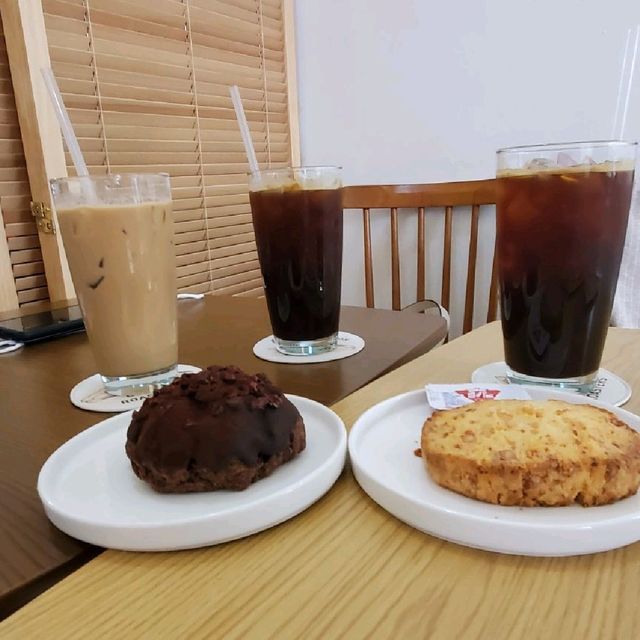[카페투어] 맛있는 스콘이 생각날땐, From coffee