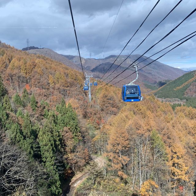 苗場はもう晩秋🍁日本最長ゴンドラ