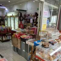 Kedai Kek RIA 1981