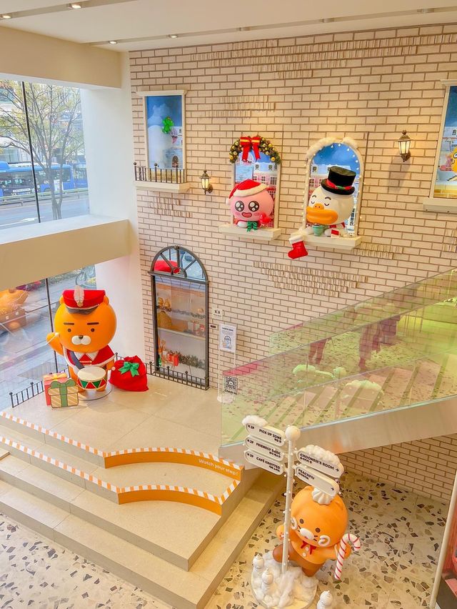 카카오프렌즈 강남점 춘식이 보러 오세요!