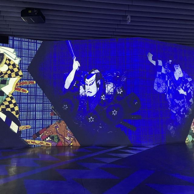 本とアートの世界