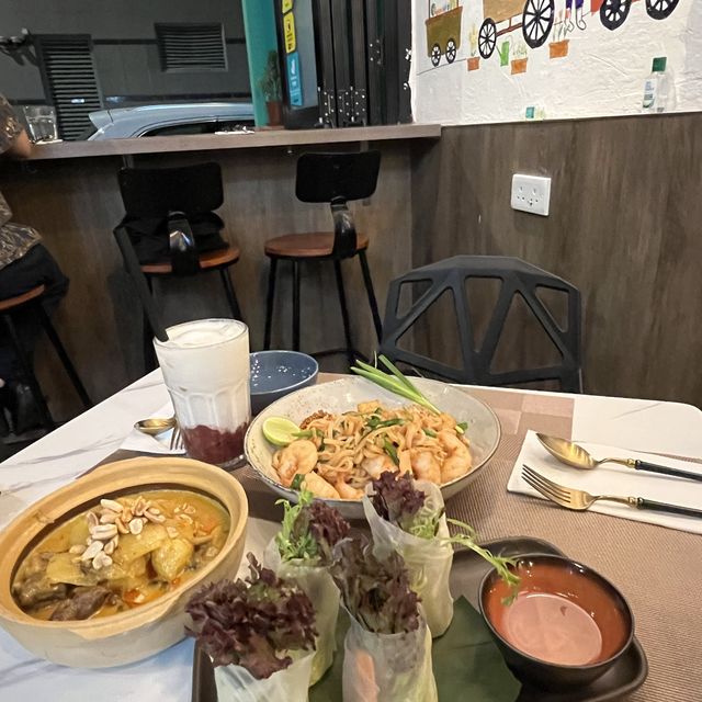 上環隱世泰國菜